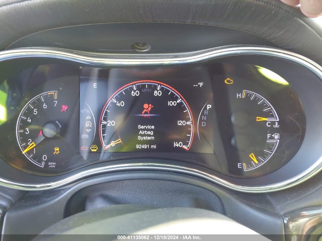 1C4RJFCG0KC726605 Jeep Grand Cherokee Overland 4x4