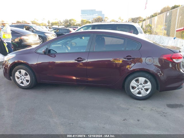 KIA FORTE LX 2017 3KPFK4A74HE027034 Image 14