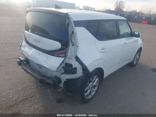 KIA SOUL S 2023 KNDJ23AU8P7854205 Image 4