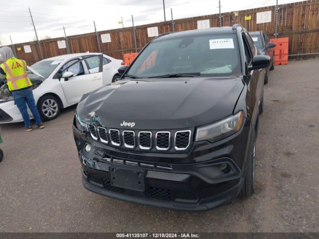 3C4NJDBN9RT154354 Jeep Compass Latitude 4x4