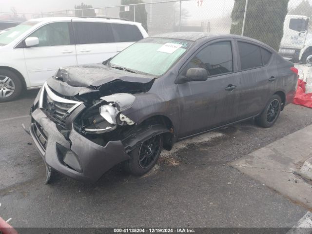 3N1CN7AP4FL841949 Nissan Versa 1.6 S+