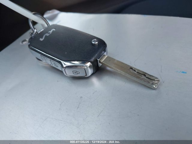 KNDPUCAG7P7017122 KIA Sportage Hybrid Lx