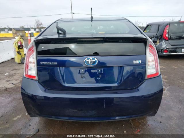 JTDKN3DU1E1759721 Toyota Prius Two
