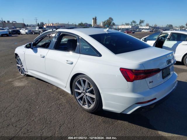 WAUK3BF29RN045035 Audi A6