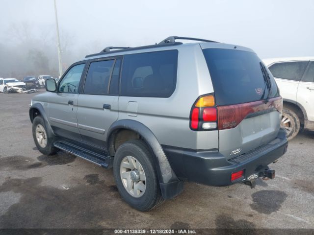 2000 MITSUBISHI MONTERO SPORT JA4LS31H1YP801627 Photo 2