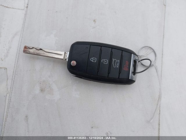 KNDJN2A25G7265855 KIA Soul !