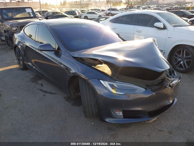 2018 TESLA MODEL S 5YJSA1E27JF295686 Photo 0