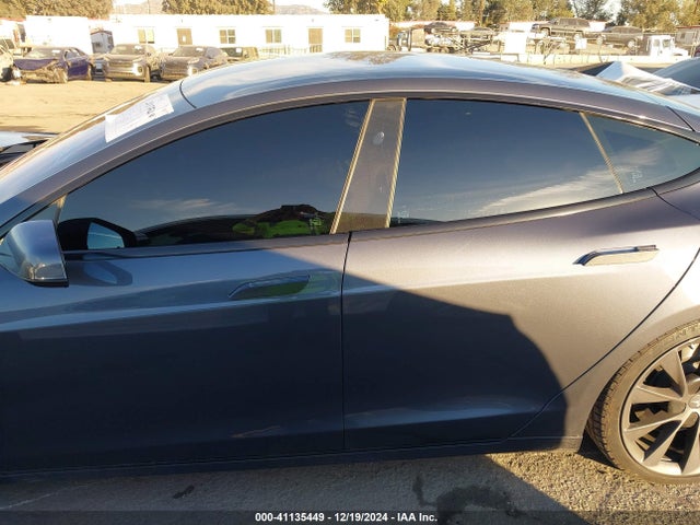 Tesla Model S 100d/75d/p100d 2018 5YJSA1E27JF295686 Image 14
