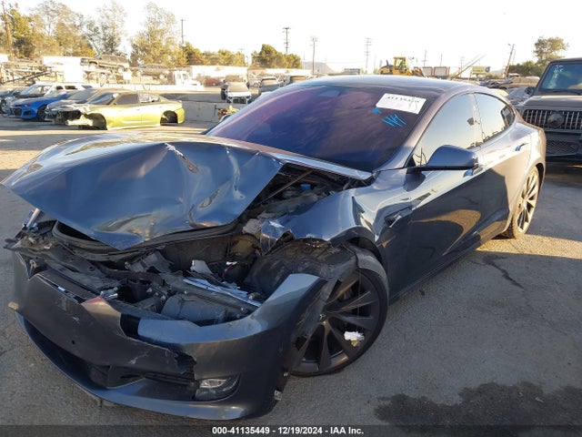 2018 TESLA MODEL S 5YJSA1E27JF295686 Photo 1