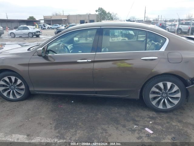 JHMCR6F58HC022913 Honda Accord Hybrid Ex-l