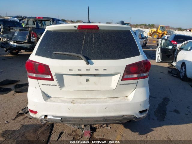 3C4PDCGBXJT141352 Dodge Journey Crossroad