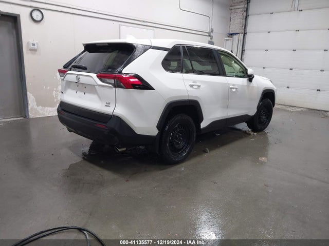 Toyota RAV4 LE 2023 JTMG1RFV7PD098191 Image 4