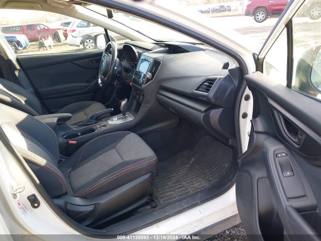 Subaru Crosstrek 2.0i Premium 2018 JF2GTABC2JH304180 Image 5