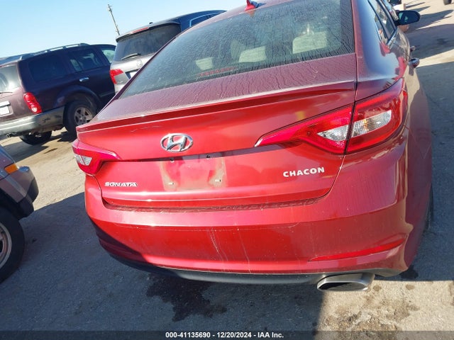 Hyundai SONATA SE 2015 5NPE24AF9FH153157 Image 16