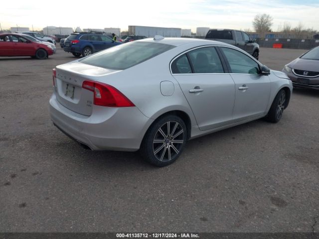 YV1612FH0E1289893 Volvo S60 T5