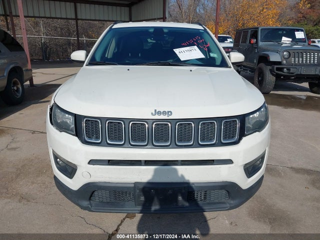 Jeep Compass Latitude Fwd 2018 3C4NJCBB6JT102264 Image 12