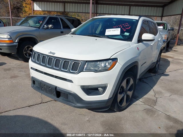 Jeep Compass Latitude Fwd 2018 3C4NJCBB6JT102264 Image 2
