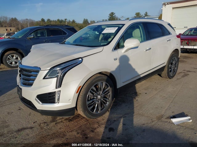 2017 CADILLAC XT5 1GYKNERS5HZ198782 Photo 1