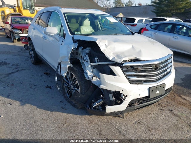 2017 CADILLAC XT5 1GYKNERS5HZ198782 Photo 5