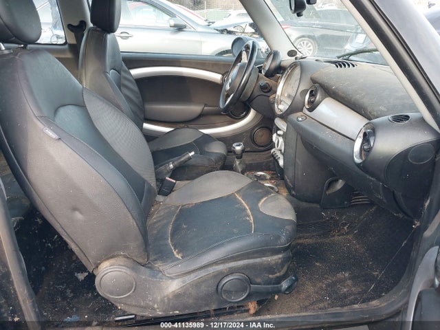 2008 MINI COOPER S CLUBMAN WMWMM33528TP71291 Photo 4