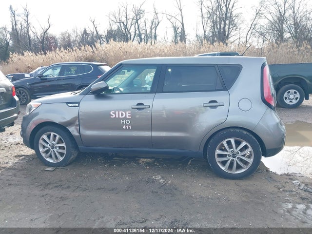 KIA SOUL + 2017 KNDJP3A59H7428891 Image 14