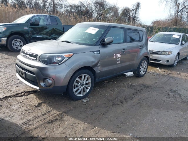 KIA SOUL + 2017 KNDJP3A59H7428891 Image 2