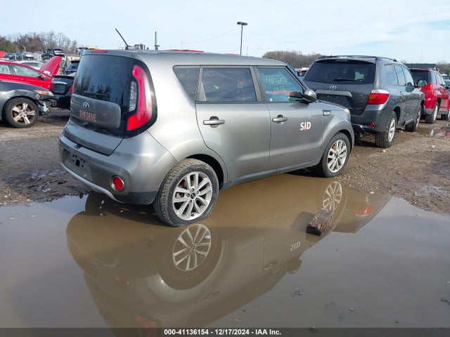 KIA SOUL + 2017 KNDJP3A59H7428891 Image 4