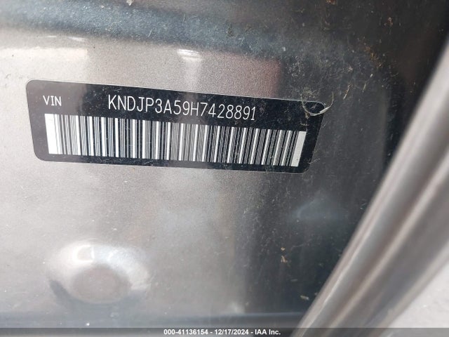 KIA SOUL + 2017 KNDJP3A59H7428891 Image 9