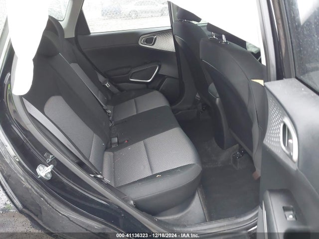 KIA SOUL LX 2022 KNDJ23AU5N7180611 Image 8