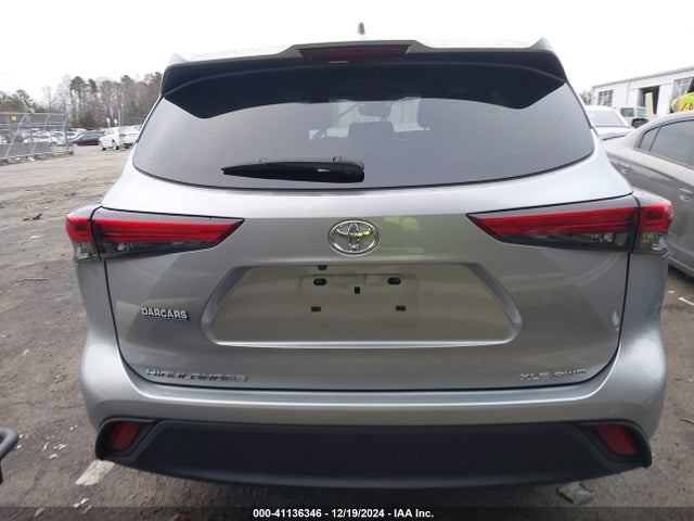 Toyota Highlander Xle 2022 5TDHZRBH5NS194013 Image 16
