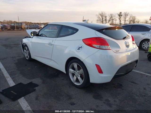 KMHTC6AD8EU216330 Hyundai Veloster Base W/black