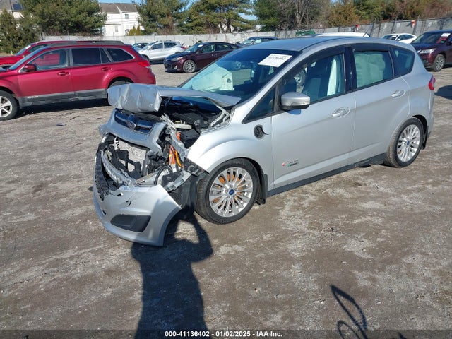 Ford C-max Energi Se 2017 1FADP5EU5HL103212 Image 2