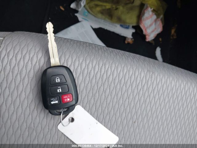 5YFBURHE1FP320525 Toyota Corolla Le Plus