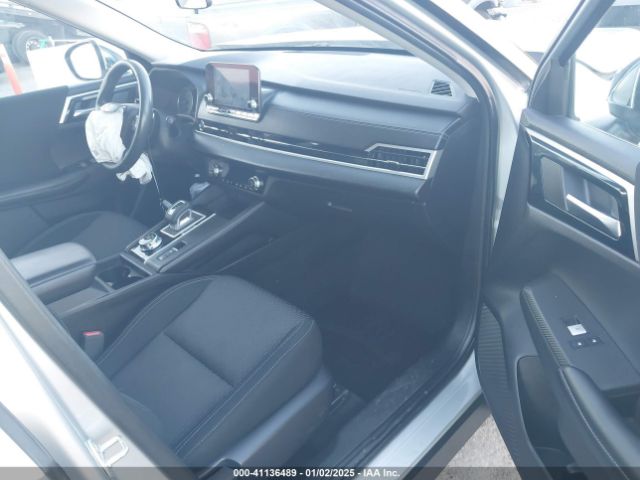 2022 MITSUBISHI OUTLANDER JA4J3TA87NZ063434 Photo 4