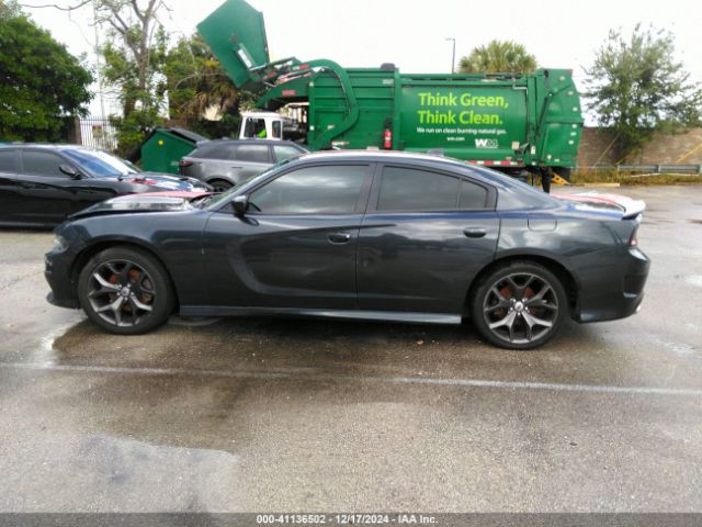 2C3CDXHG5KH685112 Dodge Charger Gt Rwd