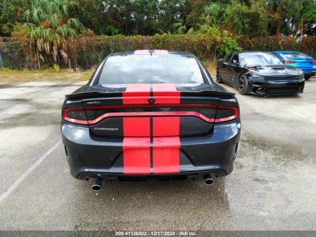 2C3CDXHG5KH685112 Dodge Charger Gt Rwd