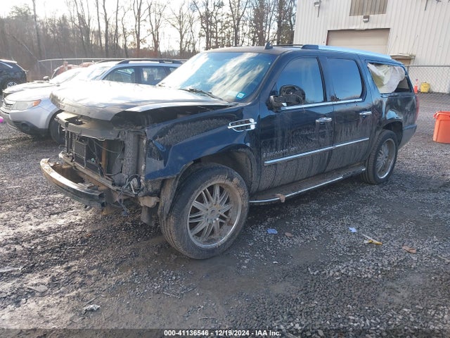 2007 CADILLAC ESCALADE ESV 1GYFK668X7R208102 Photo 1