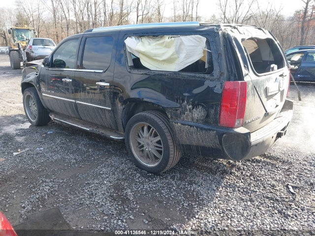 2007 CADILLAC ESCALADE ESV 1GYFK668X7R208102 Photo 2