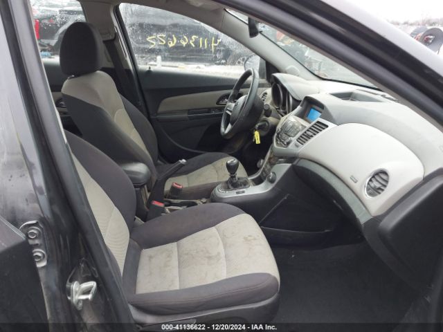 1G1PB5SG8E7213110 Chevrolet Cruze Ls Manual