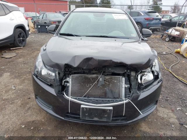 1G1PB5SG8E7213110 Chevrolet Cruze Ls Manual