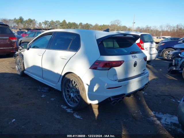 2023 VOLKSWAGEN GOLF R WVWAB7CD4PW150867 Photo 2