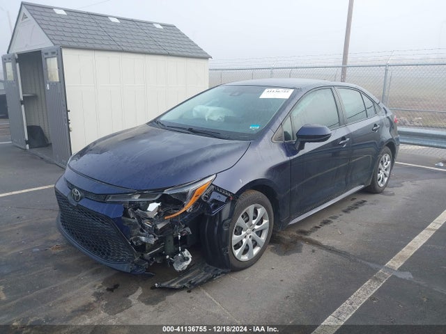5YFEPMAE8MP213194 Toyota COROLLA LE