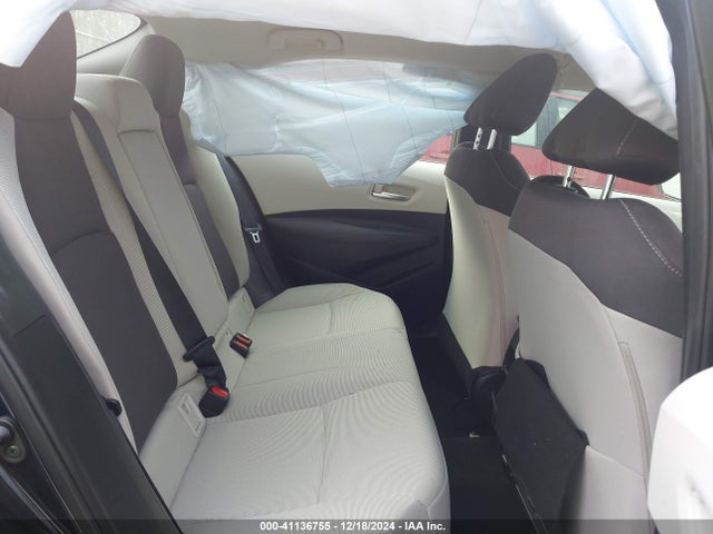 5YFEPMAE8MP213194 Toyota COROLLA LE