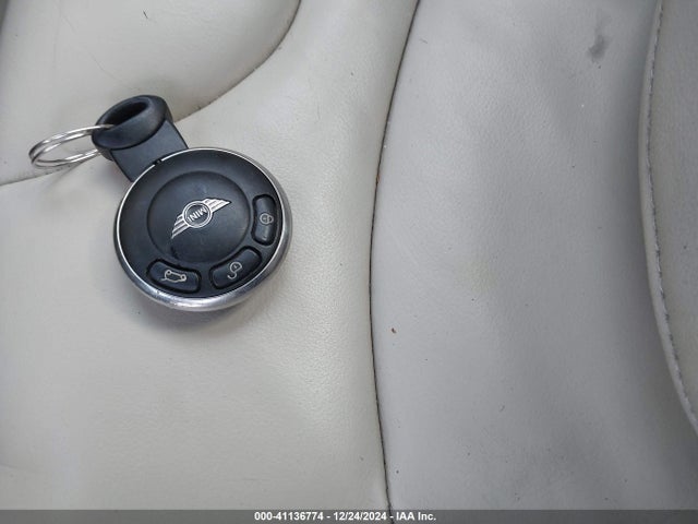 2011 MINI COOPER S WMWZP3C54BT249251 Photo 10