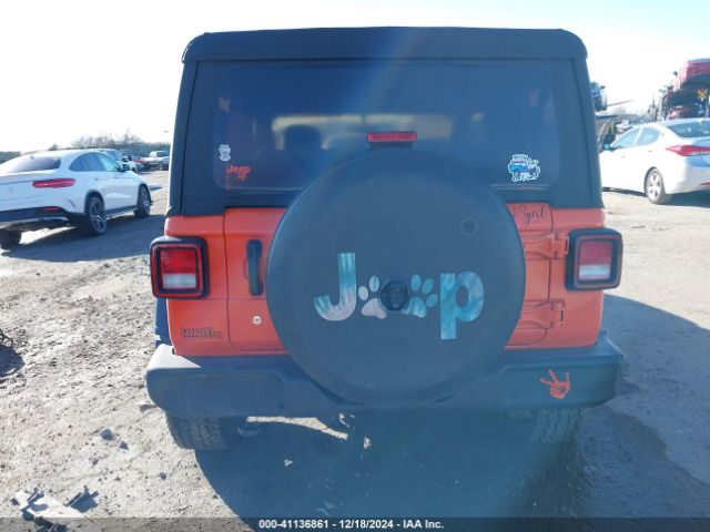 1C4GJXAN3JW229933 Jeep Wrangler Sport S 4x4