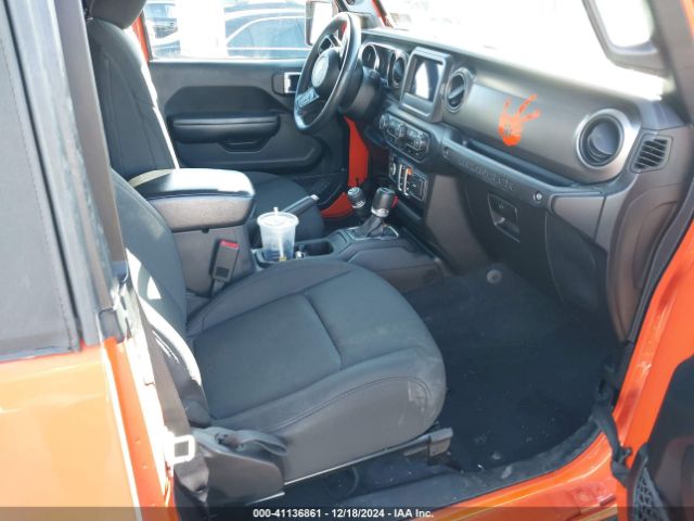 1C4GJXAN3JW229933 Jeep Wrangler Sport S 4x4