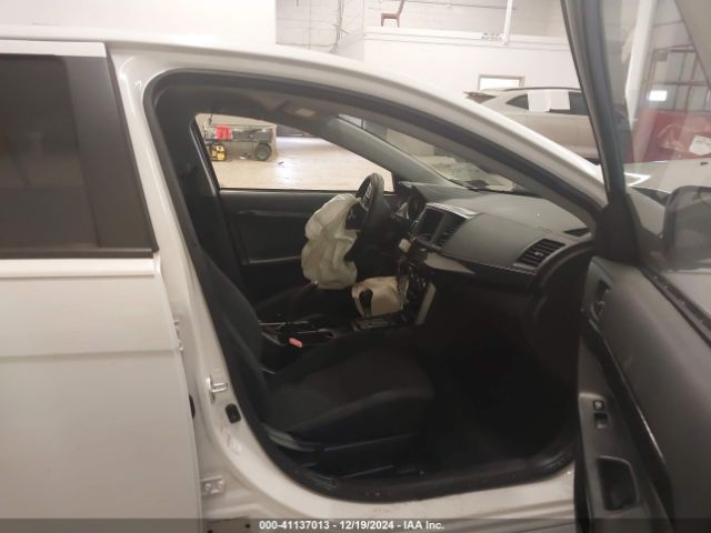 2016 MITSUBISHI LANCER JA32V2FW8GU002629 Photo 4