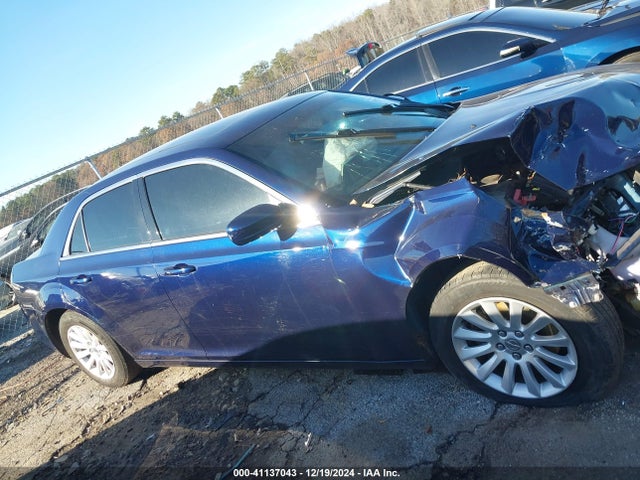 Chrysler 300 2014 2C3CCAAG4EH376214 Image 12