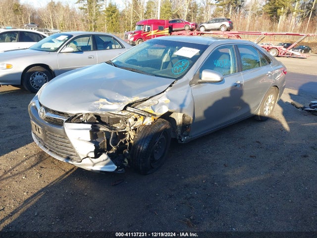 Toyota CAMRY LE 2016 4T4BF1FK4GR543488 Image 2