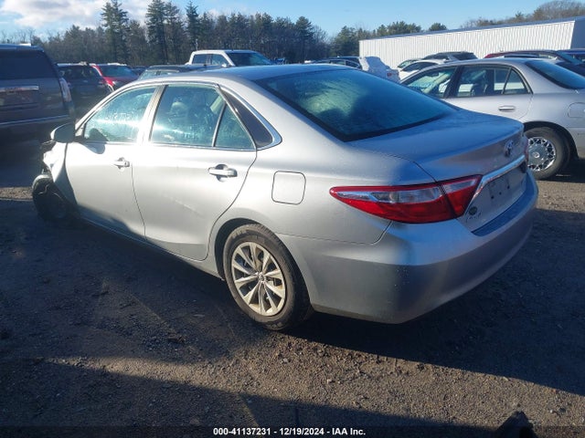 Toyota CAMRY LE 2016 4T4BF1FK4GR543488 Image 3